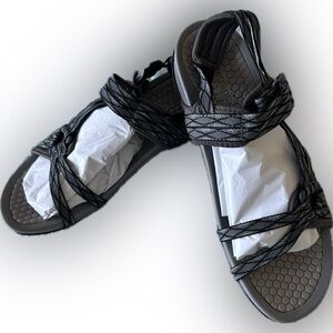 Variegated Silver/Charcoal Sandals